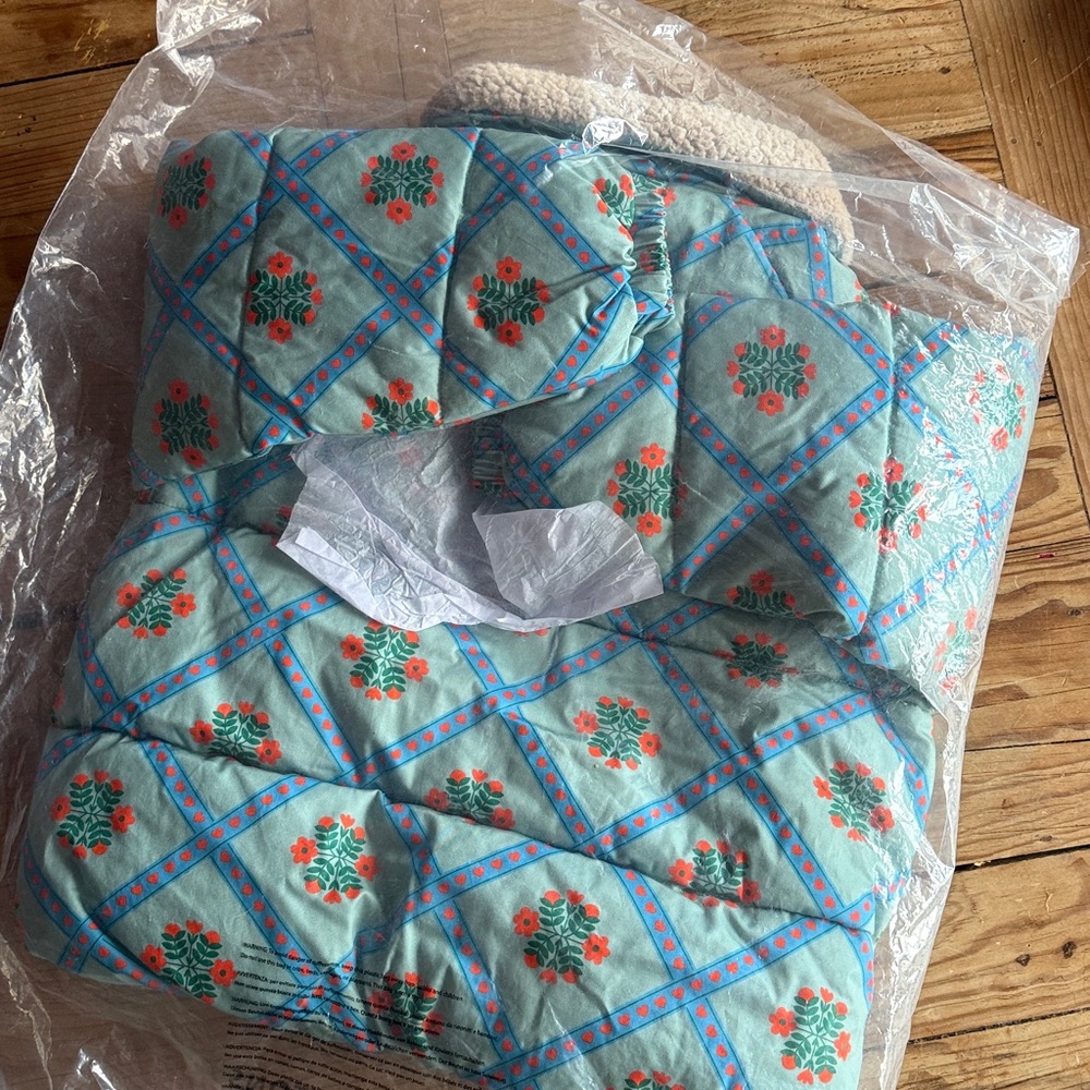 Tiny Cottons NWT Folklore Padded Jacket - Picture 3 of 5